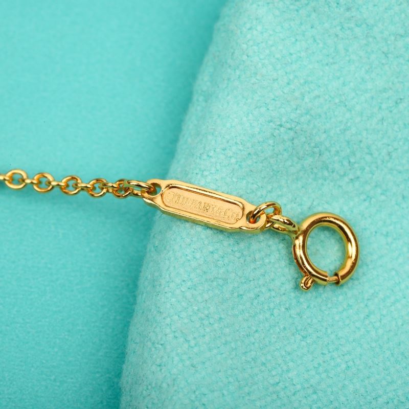 T*f*ny necklaces